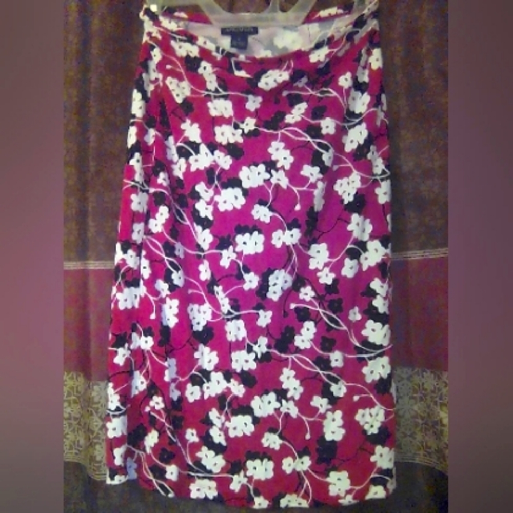 Ann Taylor floral print skirt